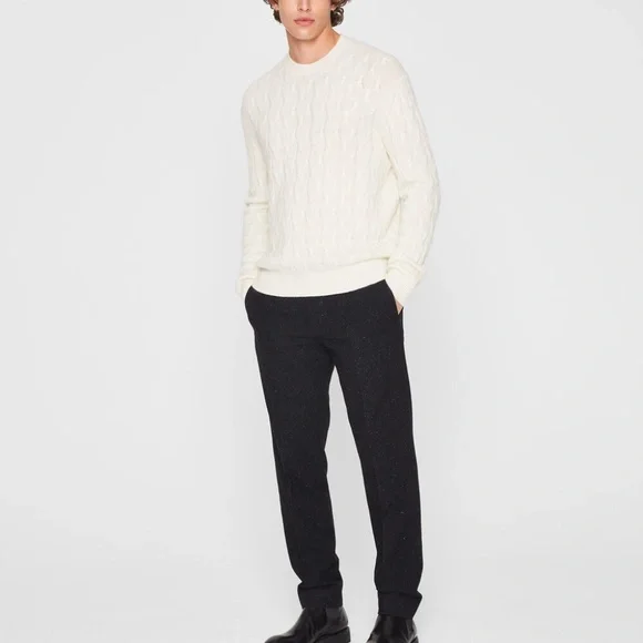Cashmere Cable Crewneck Sweater - New With Tags - NEVER WORN - Ivory